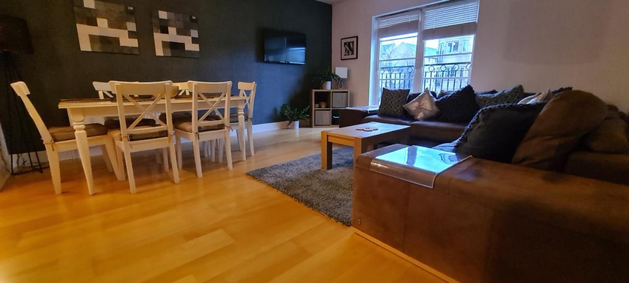 Pass The Keys Spacious 3Beds Flat Near City Centre - Free Parking Edynburg Zewnętrze zdjęcie