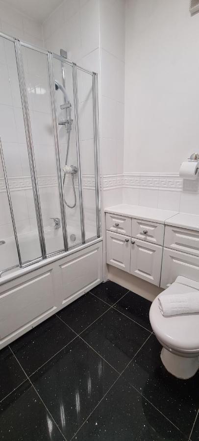 Pass The Keys Spacious 3Beds Flat Near City Centre - Free Parking Edynburg Zewnętrze zdjęcie